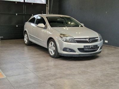 Opel Astra GTC
