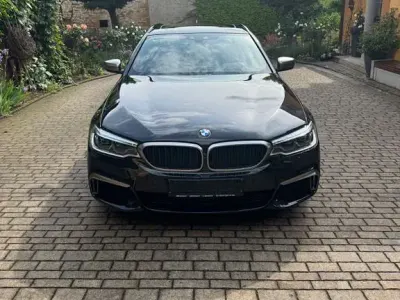 Używany BMW M550 Sport Line 400 KM (294 kW) 2020 Czarny Sedan/Limuzyna