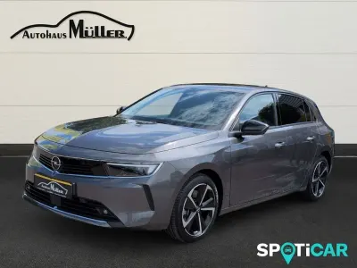 Gebraucht Opel Astra Edition 181 PS (133 kW) 2022 Mondstein grau/e:vulkan grau Kleinwagen