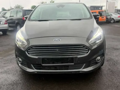 Occasion Ford S-MAX Titanium 179 ch (131 kW) 2016 Magnetic Monospace