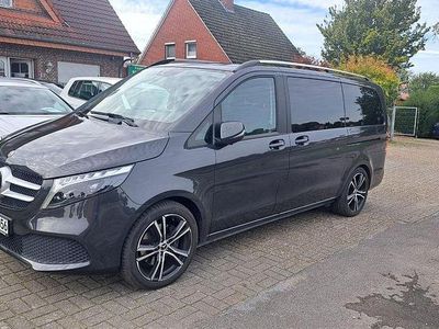 Gebraucht Mercedes V220 Edition 163 PS (119 kW) 2023 Grau Van / Kleinbus