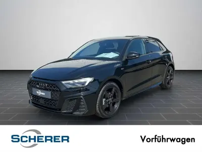 Gebraucht Audi A1 S-Line 116 PS (85 kW) 2026 Mythosschwarz metallic SUV