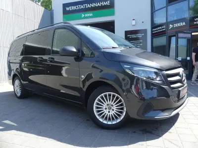 Gebraucht Mercedes Vito 190 PS (139 kW) 2024 Graphitgrau Van