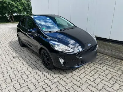Gebraucht Ford Fiesta 95 PS (69 kW) 2020 Schwarz Kleinwagen
