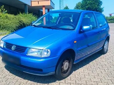 Gebraucht VW Polo 75 PS (55 kW) 1995 Blau Kleinwagen