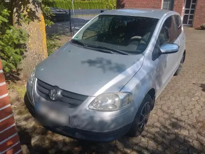Gebraucht VW Fox 60 PS (44 kW) 2009 Silber Kleinwagen