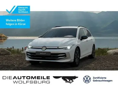 Gebraucht VW Golf VIII Goal 150 PS (110 kW) 2025 Pure white Kombi