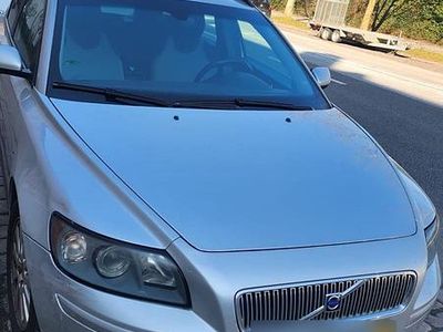 Usata Volvo V50 136 CV (100 kW) 2006 Argento Station wagon