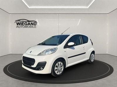 Gebraucht Peugeot 107 Active 68 PS (50 kW) 2012 Weiß Kleinwagen