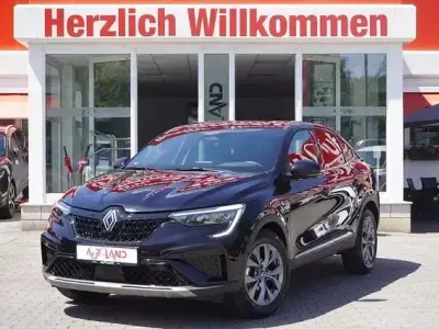 Neu Renault Arkana 140 PS (102 kW) 2026 Schwarz SUV