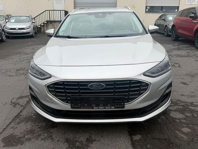 Gebraucht Ford Focus 116 PS (85 kW) 2023 Silber Limousine