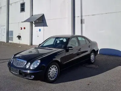 Gebraucht Mercedes E280 Elegance 190 PS (139 kW) 2005 Schwarz Limousine