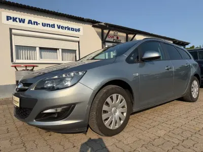 Gebraucht Opel Astra Edition 120 PS (88 kW) 2014 Silber Kombi