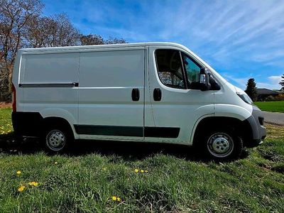 Gebraucht Peugeot Boxer 105 PS (77 kW) 2015 Weiß Van