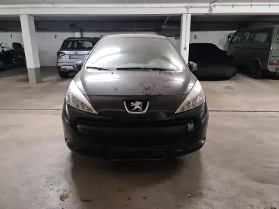 Gebraucht Peugeot 207 89 PS (65 kW) 2006 Schwarz Kleinwagen