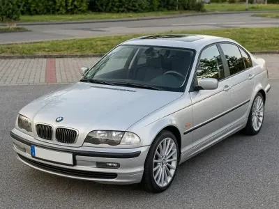 Brugt BMW 323 170 HK (125 kW) 1998 Sølv Sedan