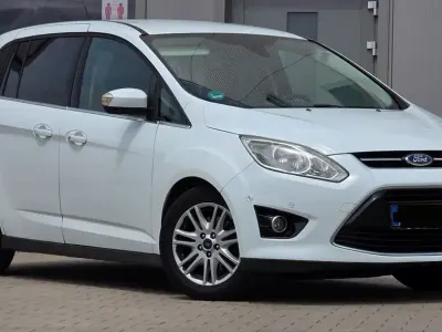 Gebraucht Ford Grand C-Max Titanium 140 PS (102 kW) 2014 Weiß Van / Kleinbus