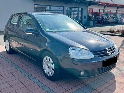 Gebraucht VW Golf V Highline 105 PS (77 kW) 2004 Schwarz Kleinwagen