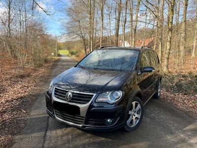 VW Touran Cross