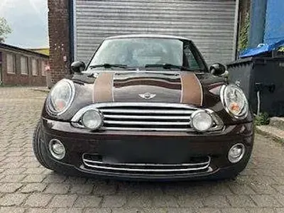 Gebraucht Mini Cooper 122 PS (89 kW) 2010 Braun Kleinwagen