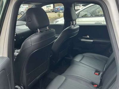 Mercedes B180
