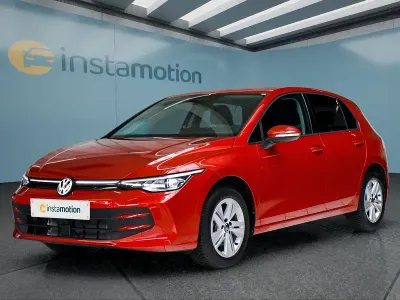 Gebraucht VW Golf VIII 116 PS (85 kW) 2025 Rot Kleinwagen