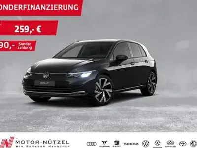 Gebraucht VW Golf VIII Move 130 PS (95 kW) 2024 Schwarz Limousine
