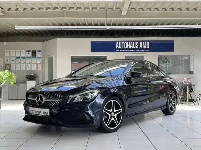 Gebraucht Mercedes CLA220 AMG line 177 PS (130 kW) 2018 Blau Limousine