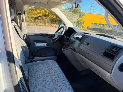 Gebraucht VW Caravelle 131 PS (96 kW) 2008 Silber Van