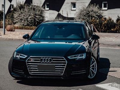 Second-hand Audi RS4 S-Line 224 CP (164 kW) 2017 Negru Break