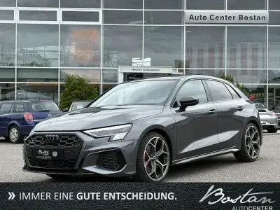 Gebraucht Audi S3 Ambiente 310 PS (228 kW) 2023 Grau Limousine