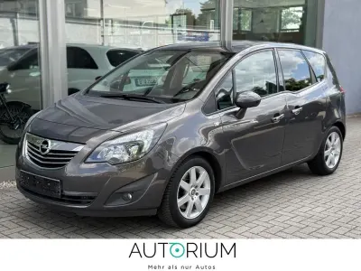 Gebraucht Opel Meriva Innovation 140 PS (102 kW) 2013 Silber Van / Kleinbus
