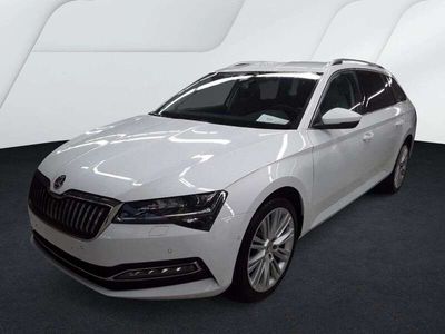 gebraucht Skoda Superb 2,0 TDI DSG Combi Style/SHeiz/AHK/Matrix