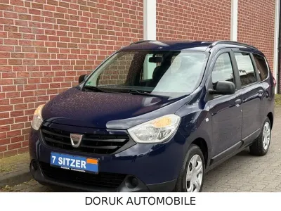 Używany Dacia Lodgy 83 KM (61 kW) 2013 Niebieski Minivan