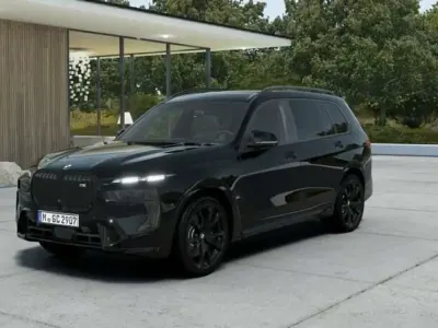 Neu BMW X7 M Sport 530 PS (389 kW) 2025 Saphirschwarz metallic SUV