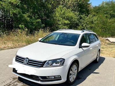 Gebraucht VW Passat Comfortline 160 PS (117 kW) 2014 Weiß Kombi