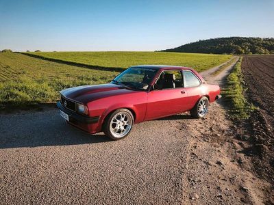 Usata Opel Ascona 393 CV (289 kW) 1978 Rosso Berlina