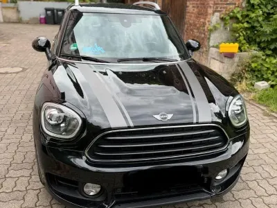 Gebraucht Mini Cooper D 150 PS (110 kW) 2017 Schwarz Kleinwagen