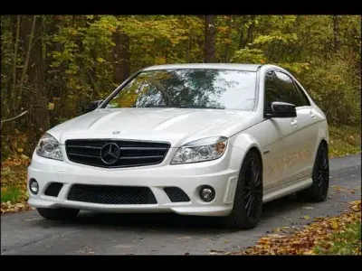 Gebraucht Mercedes C63 AMG 525 PS (386 kW) 2008 Weiß Limousine
