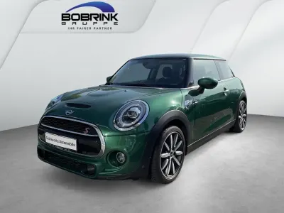 Gebraucht Mini Cooper S Chili 192 PS (141 kW) 2020 Grün Kleinwagen