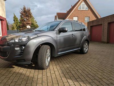 gebraucht Peugeot 4007 / 4 x 4 / 7 Sitzer/ AHK / Navi / Allwetterreifen