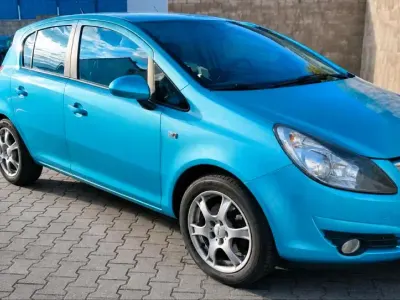 Gebraucht Opel Corsa Edition 131 PS (96 kW) 2011 Blau Kleinwagen