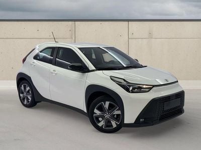 Neu Toyota Aygo X Comfort 116 PS (85 kW) 2026 Weiß SUV