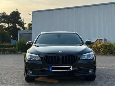 BMW 730