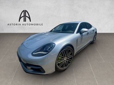 Porsche Panamera 4