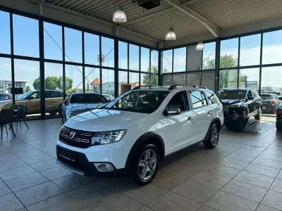 Gebraucht Dacia Logan MCV Celebration 90 PS (66 kW) 2020 Weiß Kombi
