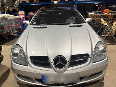 Gebraucht Mercedes SLK200 163 PS (119 kW) 2006 Silber Cabrio