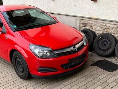Gebraucht Opel Astra GTC 66 PS (48 kW) 2009 Rot Kleinwagen