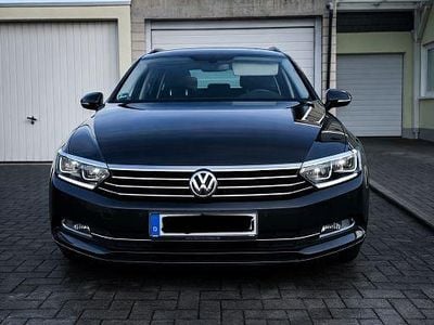 Usata VW Passat 150 CV (110 kW) 2018 Grigio Station wagon