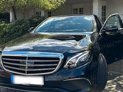 Gebraucht Mercedes E220 Exclusive 194 PS (142 kW) 2016 Schwarz Limousine